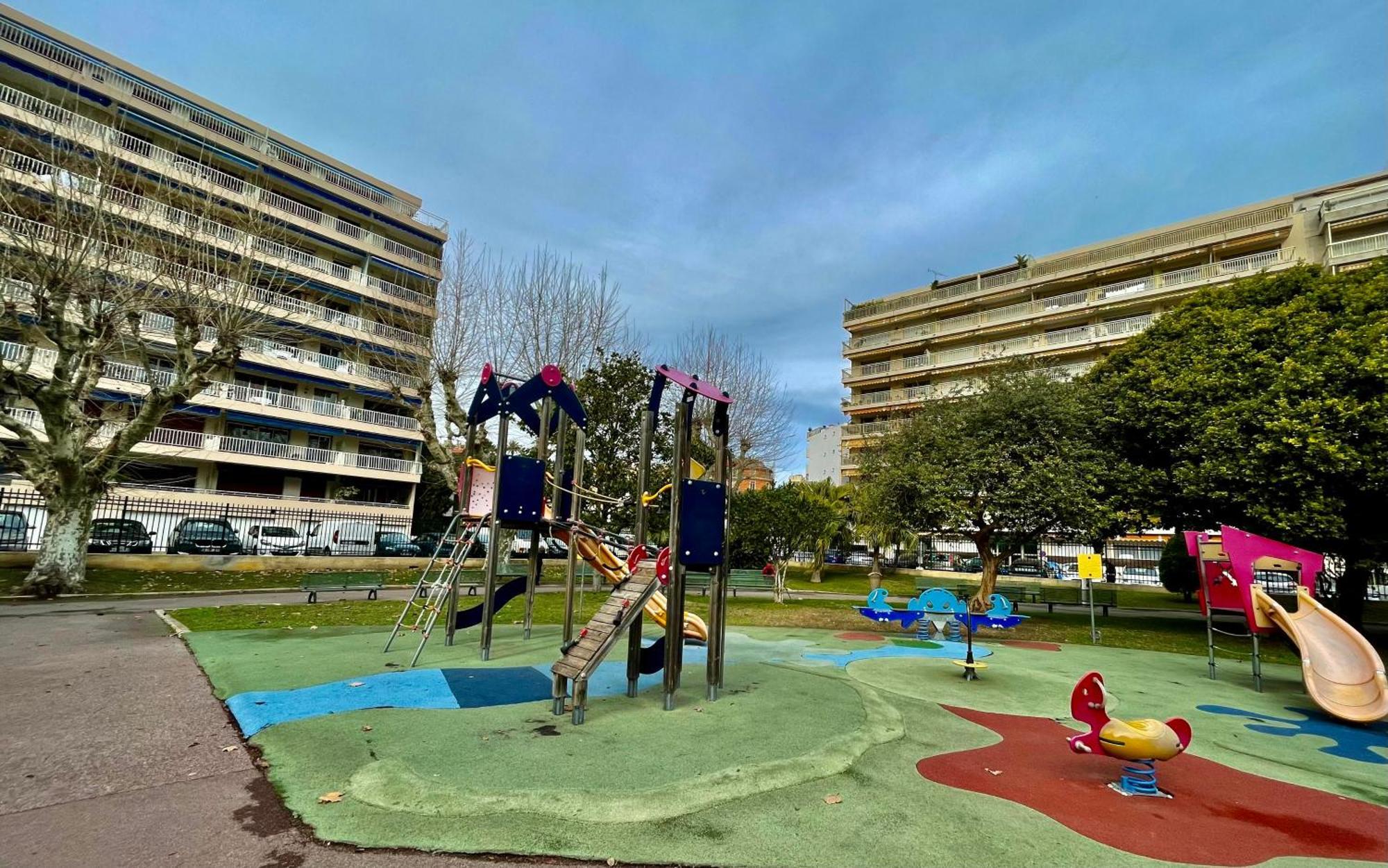 Vue Mer Exceptionnelle Sur Plage Du Midi En 1Re Ligne- 2 Chambres Cannes Bagian luar foto